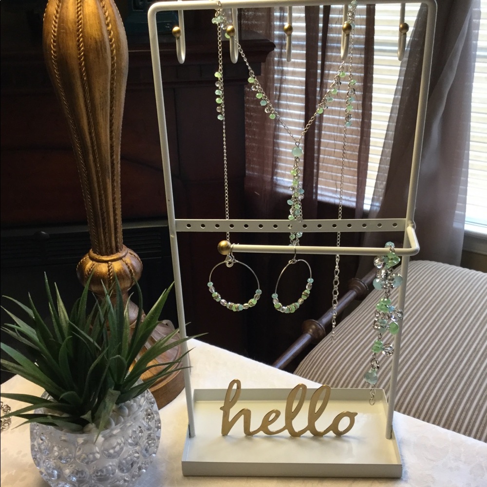 Necklace,Bracelet & Earrings